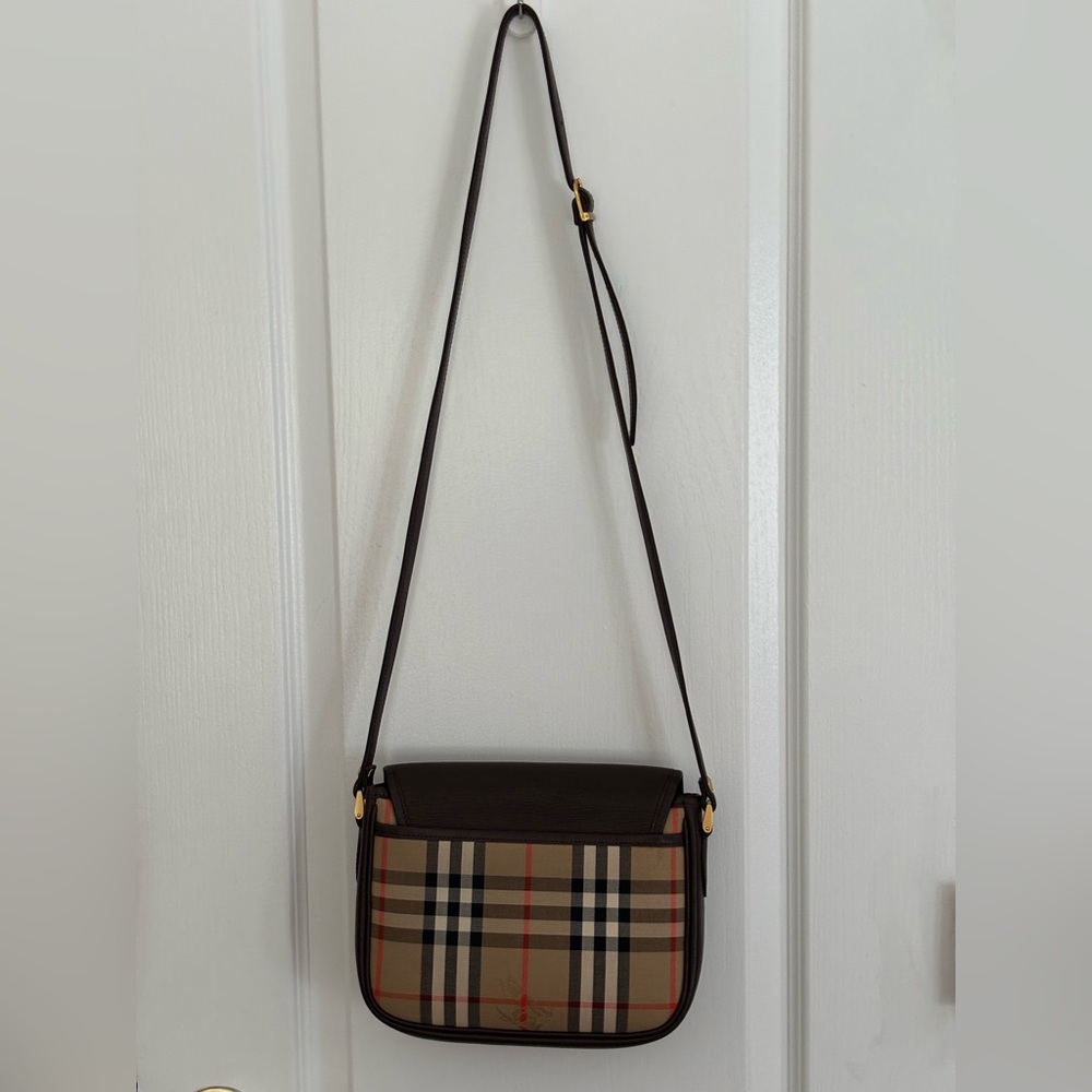 Burberry Nova Check Canvas and Brown Leather Shoulder Bag - Picture 6 of 11